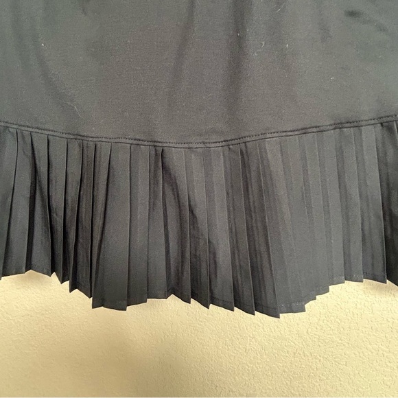 Topgolf Women’s Black Pleated Athletic Golf Tennis Skort Skirt Pockets Small - Picture 4 of 6